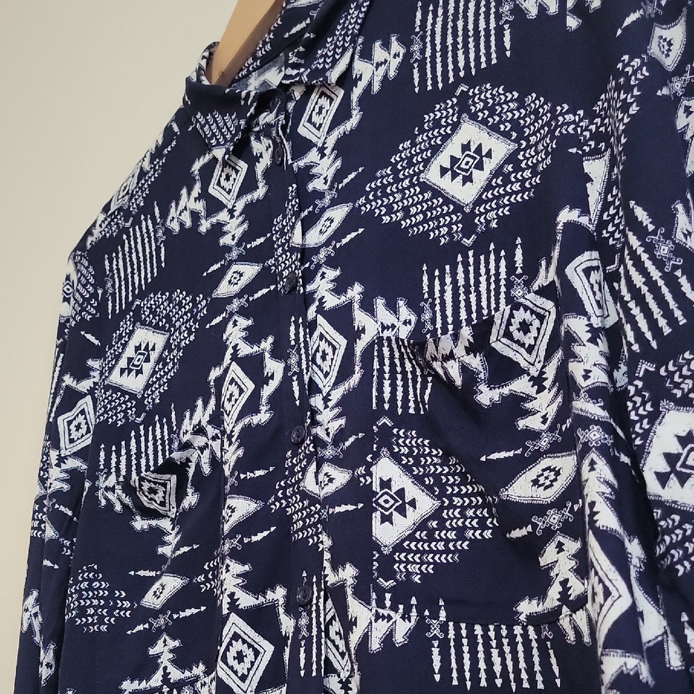 H&M Western Button-Up - Picture 7 of 8